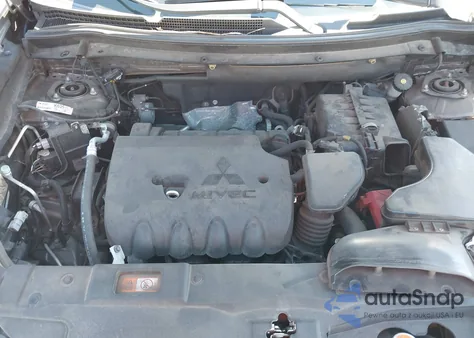 2017 Mitsubishi Outlander Se z USA, uszkodzony, nr VIN JA4AD3A37HZ038345